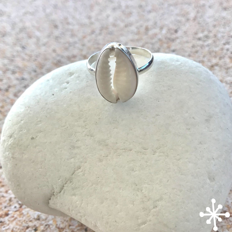 Cowrie Shell Ring Simple