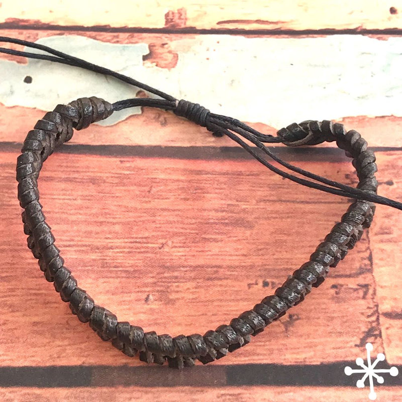 Leather Bracelet Black Hand plaited - Mapuche
