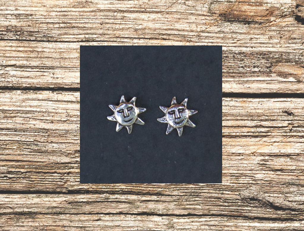 Sun stud earrings