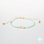 Single pearl bracelet with mint beads